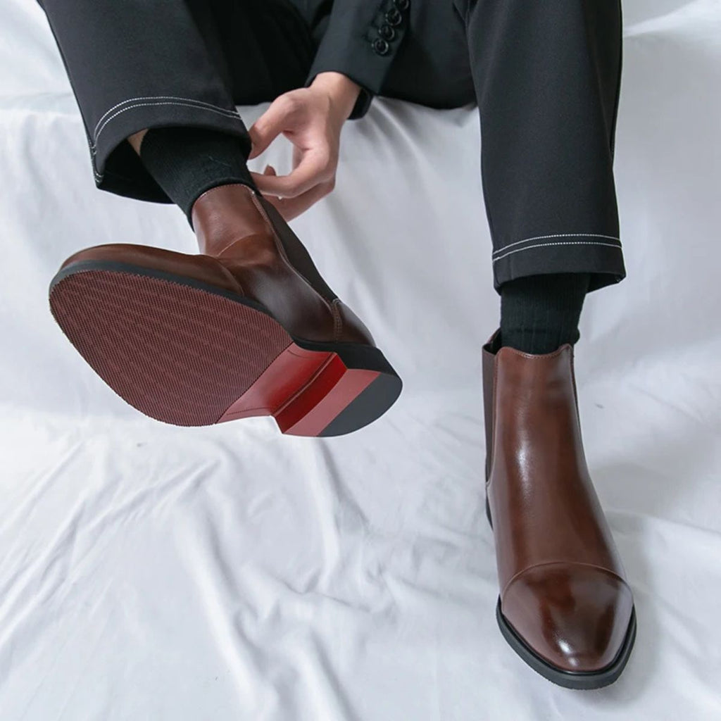 Men's Premium Chelsea Boots with Classic Leather Design | R&B