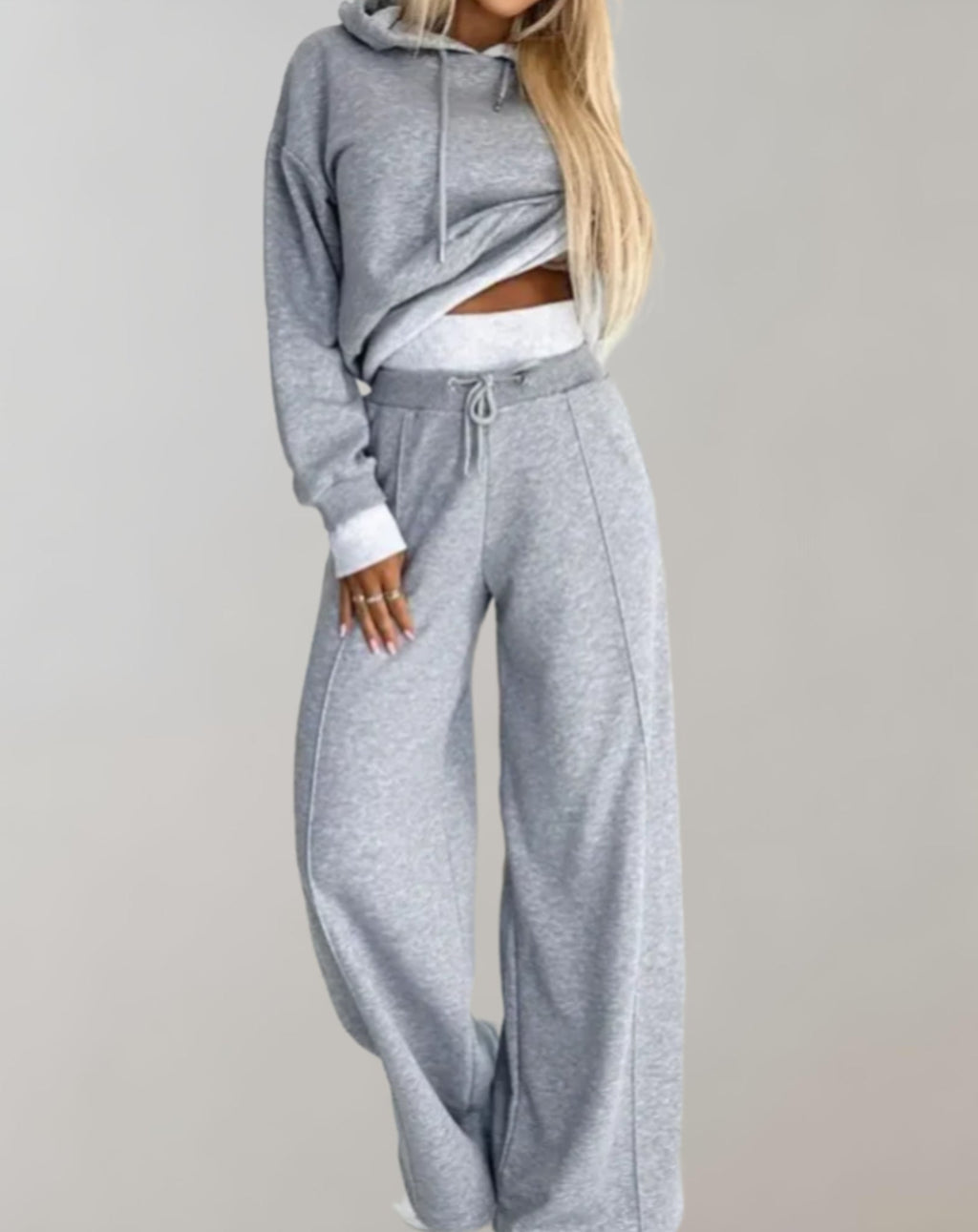 Two-Piece Set Women's Relaxed Fit Hoodie and Wide-Leg Pants with Contrast Trim - Image 3